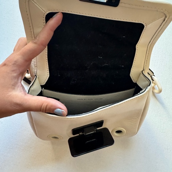 Marc Jacobs Rebel Grommet Shoulder Bag Chain Strap Cream Y2K Street Style - Picture 4 of 7